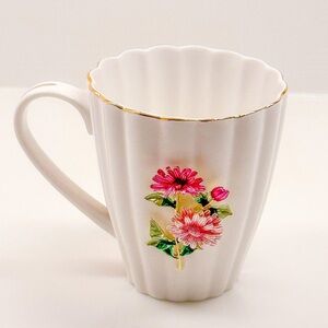 NEW Handmade Floral White and Gold Ceramic‎ Mug